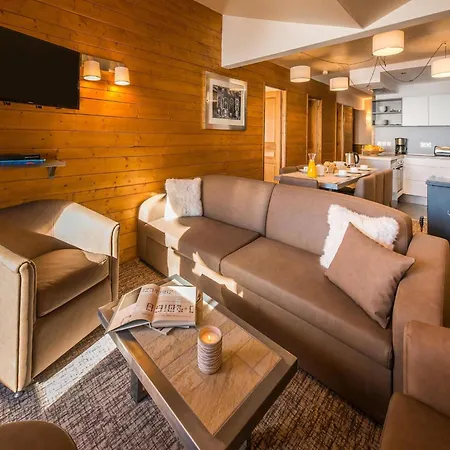 Woodsy Retreat In The Alps Appartement Val Thorens