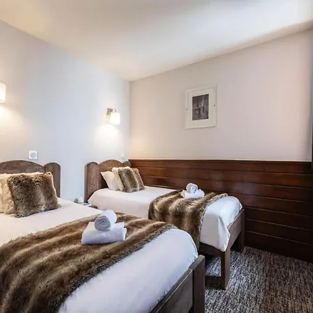 Woodsy Retreat In The Alps * Val Thorens